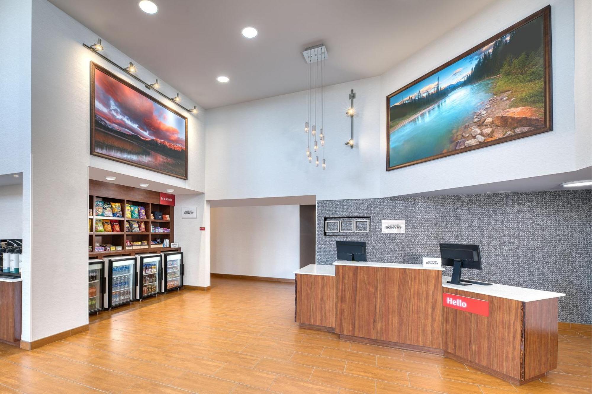 Hotel Towneplace By Marriott
