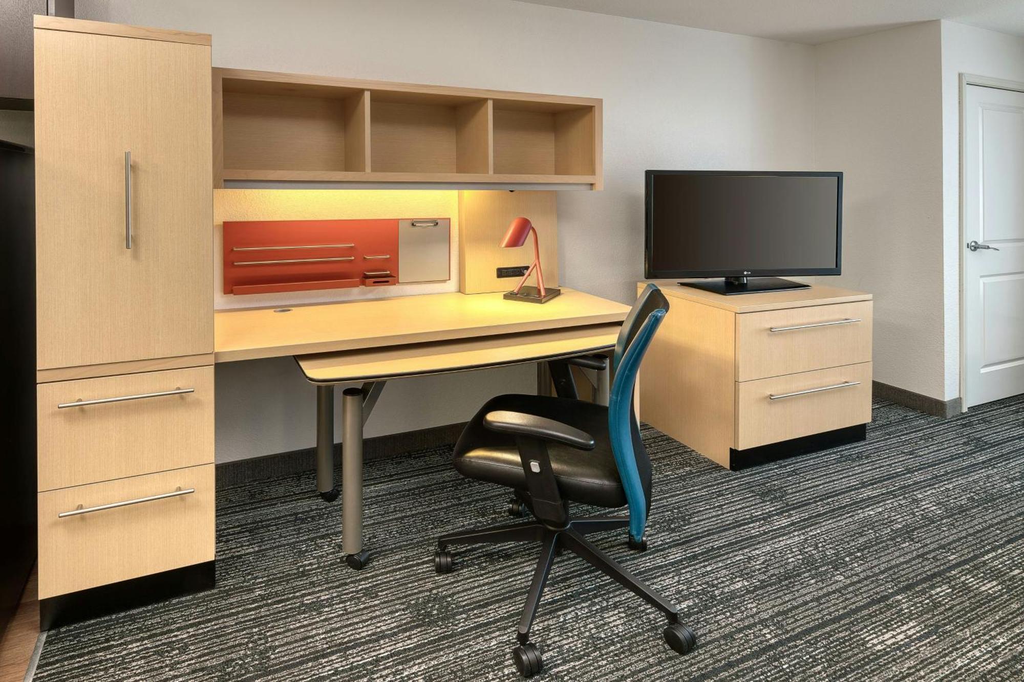 Towneplace By Marriott Red Deer